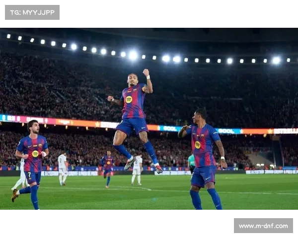 西甲榜首之争持续，巴萨领先皇马4分进入冬歇期